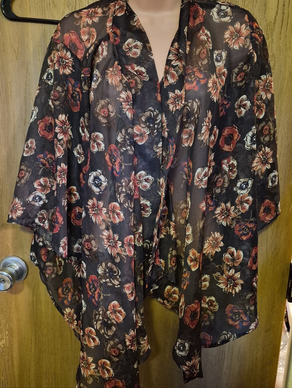 Flowy Kimono Style Sheer Cardigan Cover-up Black Flowered Women’s Boho Shawl L